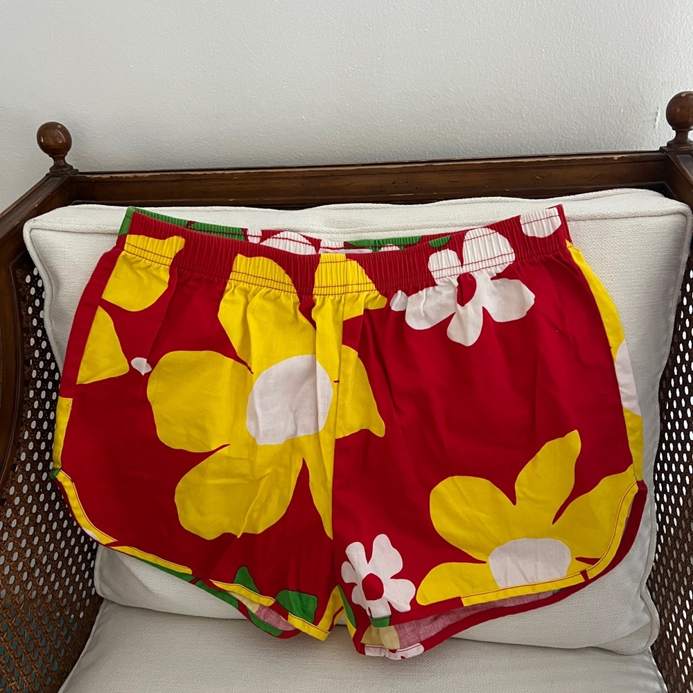 Jams World Cheeters shorts 🌺
Paid $72.